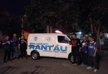 Jelang Liga 1, Brajamusti Rantau Serahkan Ambulans untuk Bala Mataram Rescue