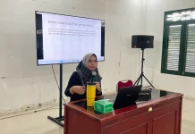 Menajamkan Kata, Mengendapkan Pengalaman dalam Workshop Penulisan Puisi “LAKU”