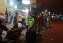Diduga Kurang Konsentrasi, Mobil Tabrak Motor di Jalan Kaliurang