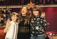 Kelly Clarkson Bawakan "Golden" di Episode Terakhir Talkshow setelah 7 Tahun Tayang