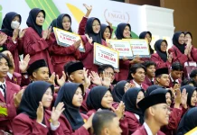 Anak Buruh Perkebunan Sawit Lolos Beasiswa Kedokteran UMY