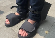 Mahasiswa UGM Kembangkan Sandal Pintar Pantau Kaki Diabetik