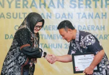 Pemda DIY Serahkan 2.000 Sertipikat Tanah Sultan Ground dan Pakualaman Ground