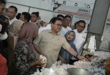 Pantau Pasar Potrojayan Prambanan, Mendag Sebut Harga Bahan Pangan Stabil