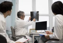 Ada 3 Alasan Kenapa Kamu Perlu Cari Second Opinion saat Berobat