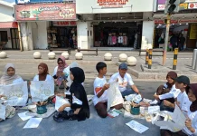 Membatik di Jalan, Ribuan Orang Ramaikan Malioboro