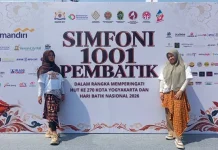 Siswa MA Madania Bantul Mengikuti Simfoni 1001 Pembatik