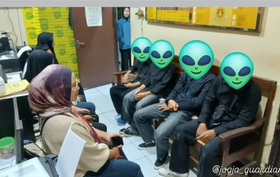 Ugal-ugalan dan Nyalakan Petasan di Jalan, 4 Pelajar Diamankan Polresta Sleman