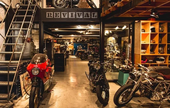 Motor Retro Kembali Jadi Gaya Hidup Anak Muda di Yogyakarta