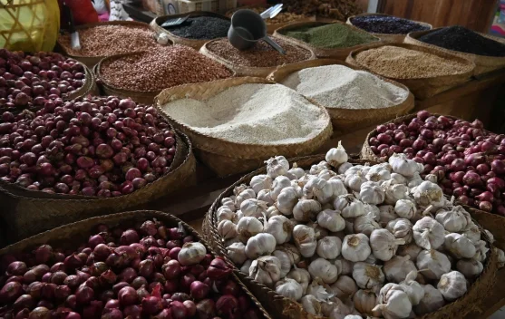 Harga Bawang Merah Turun, Cabai Merah Justru Naik di Pasar Imogiri Bantul