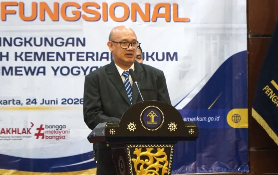 Lantik Pejabat Baru, Agung Ingatkan Prioritas Layanan Publik