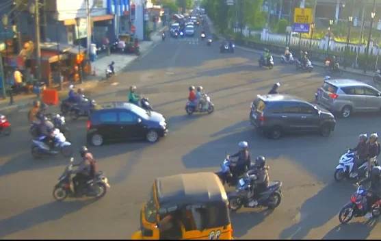 Yogyakarta Cerah Hari Ini Namun Waspadai Potensi Gelombang Tinggi Laut Selatan