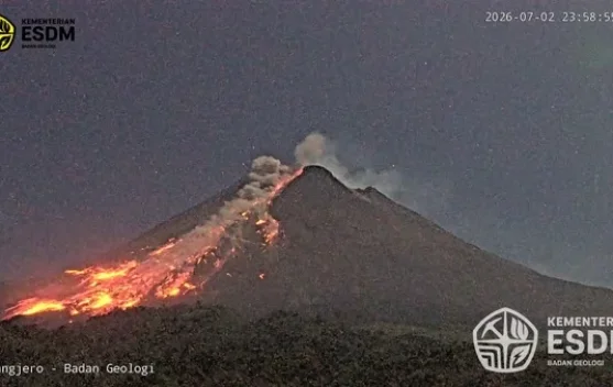 Marak Pendakian Merapi di tengah Status Siaga III, BPPTKG Ingatkan ...