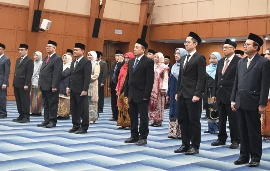 Perkuat Mutu Pendidikan, Mendikdasmen Lantik Anggota Badan Akreditasi