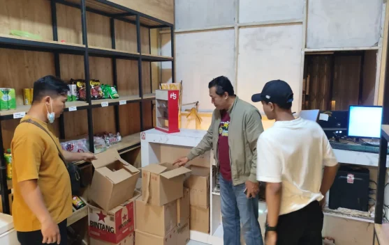Razia di Tiga Lokasi, Polres Bantul Amankan 63 Botol Miras