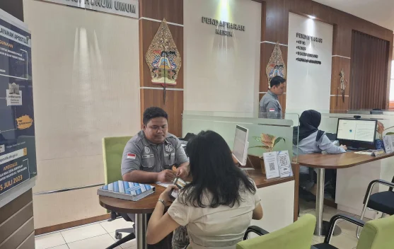 Jangan Keliru, Ini Perbedaan Legalisir, Legalisasi, dan Waarmerking