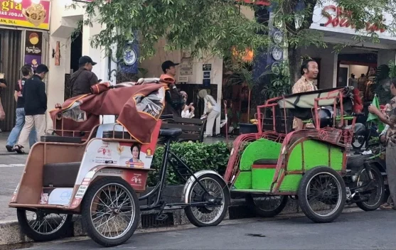 Beralih ke Becak Listrik, Pengemudi Merasakan Operasional Lebih Hemat