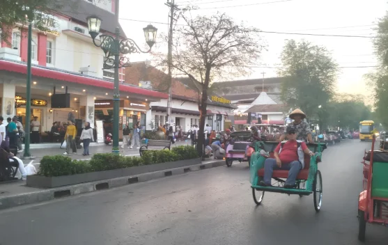Wisatawan Ingin Malioboro Bebas Motor dan Mobil
