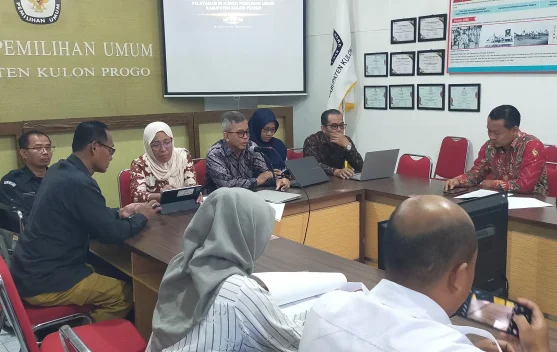Perkuat Standar Pelayanan, KPU Kulon Progo Gelar Forum Konsultasi Publik