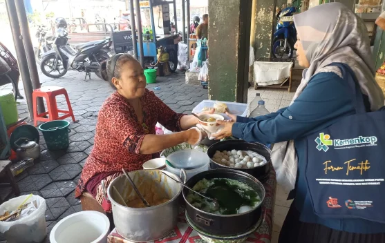 Jenang Gempol Bu Tum: Kuliner Legendaris di Pasar Pathuk Yogyakarta