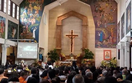 Ucapan Syukur Mewarnai Tahbisan Imam Serikat Jesus di Kotabaru