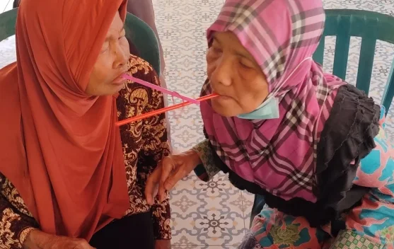 Lansia Ikut Lomba 17-an, Usia Bukan Halangan