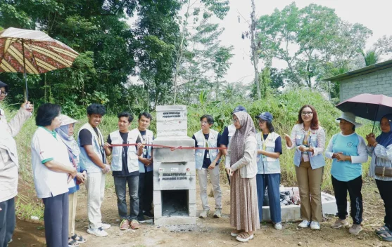 KKN UGM Hadirkan Insinerator, Bantu Desa Tamansari Atasi Sampah