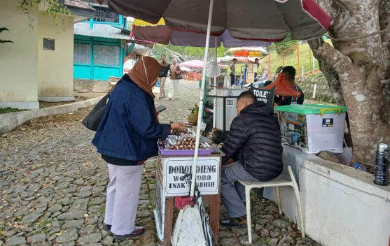 Manis Gurih Jenang Dodol Gula Aren Khas Wonosobo Pemikat Wisatawan