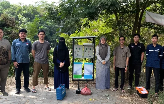 Tim UGM Kembangkan Alat Pakan Ikan Otomatis Panel Surya di Sleman