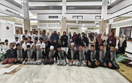 MA Madania Gelar Peringatan Maulid Nabi