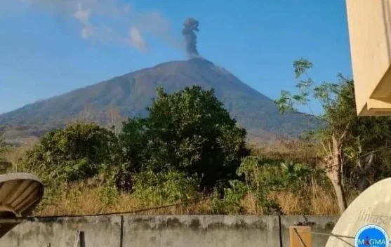 Badan Geologi: Erupsi Gunung Api Serentak Fenomena Alami