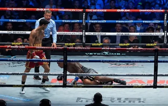 Ryan Garcia Hentikan Conor Benn di Ronde Kedua