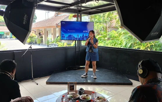 Kisah Penyanyi Kamar Mandi Jajal Panggung Audisi Bintang Radio