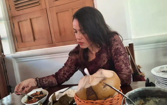 Sering Makan Berlebihan? Awas, Mungkin Gejala Binge Eating Disorder