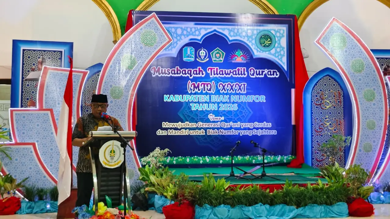 Resmi ditutup, Plt Sekda Lepas Kafilah Biak Numfor Ikut MTQ Provinsi Papua  - RRI.co.id