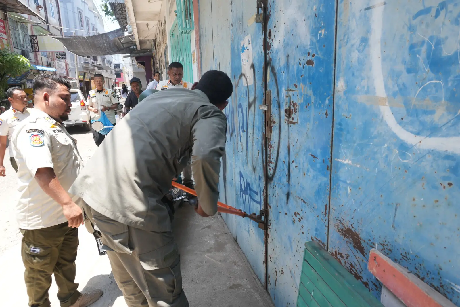Pemko Lhokseumawe Tertibkan Usaha Walet Ilegal, 22 Lokasi Disegel -  RRI.co.id