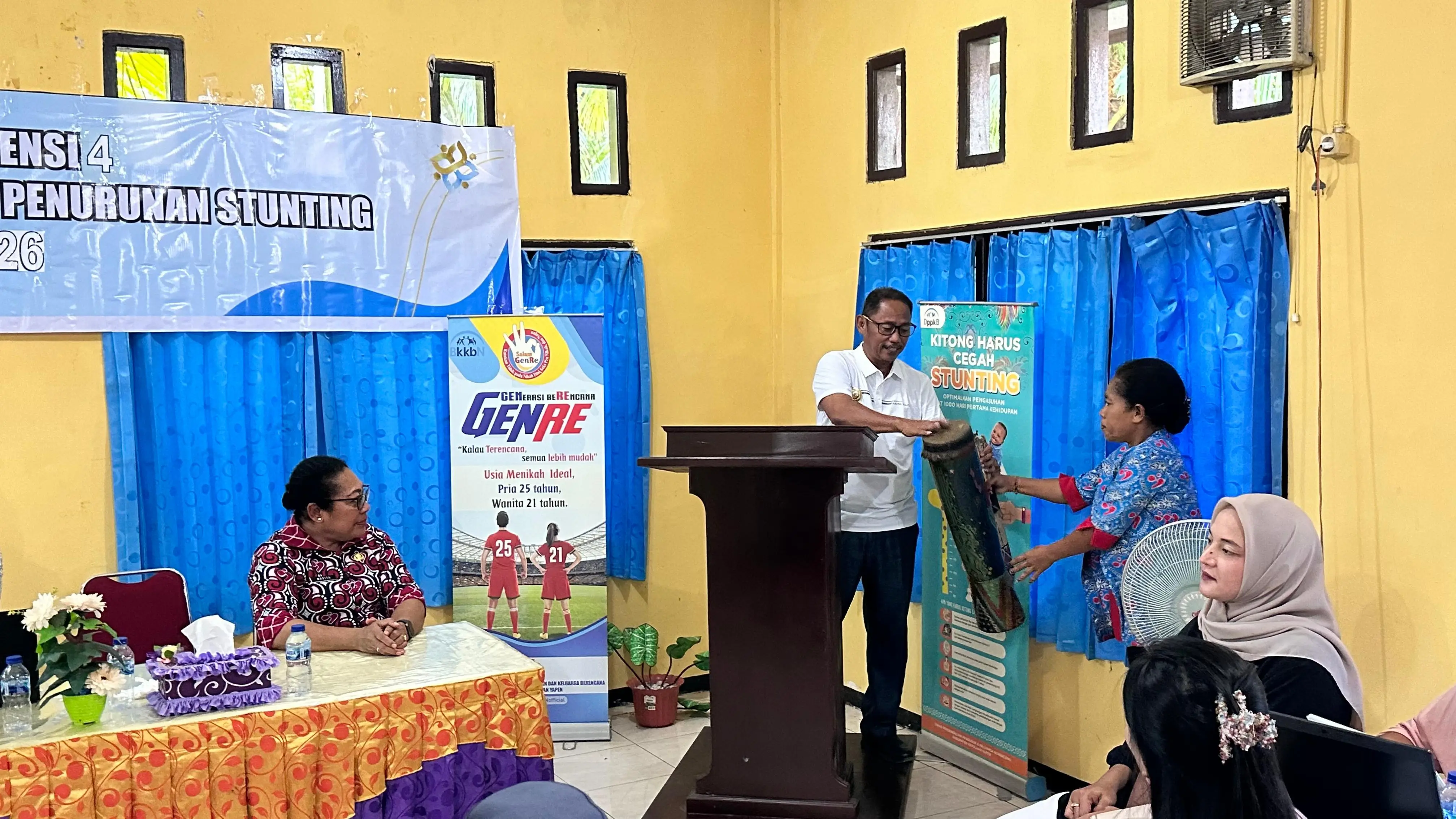 Wakil Bupati Yapen Roi Palunga Saat membuka kegiatan Aksi Konvergensi 4 