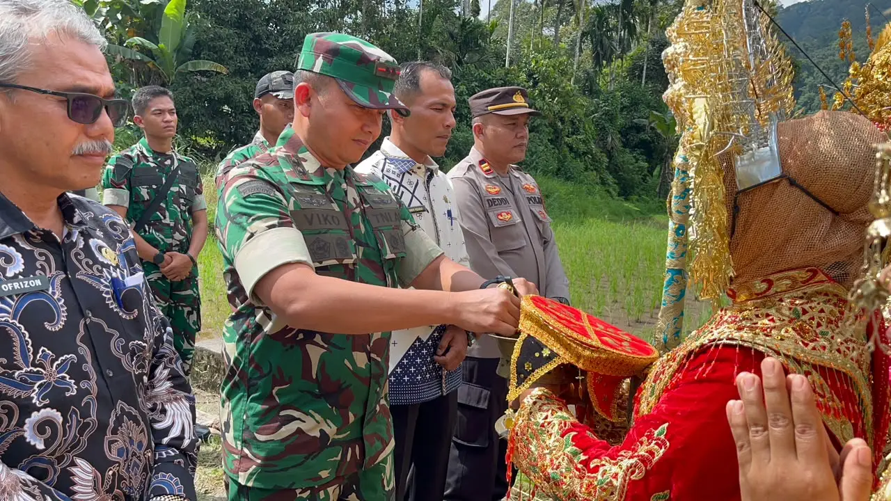 Dandim 0304 Agam Resmikan Jembatan Garuda Perkuat Akses Warga - RRI.co.id