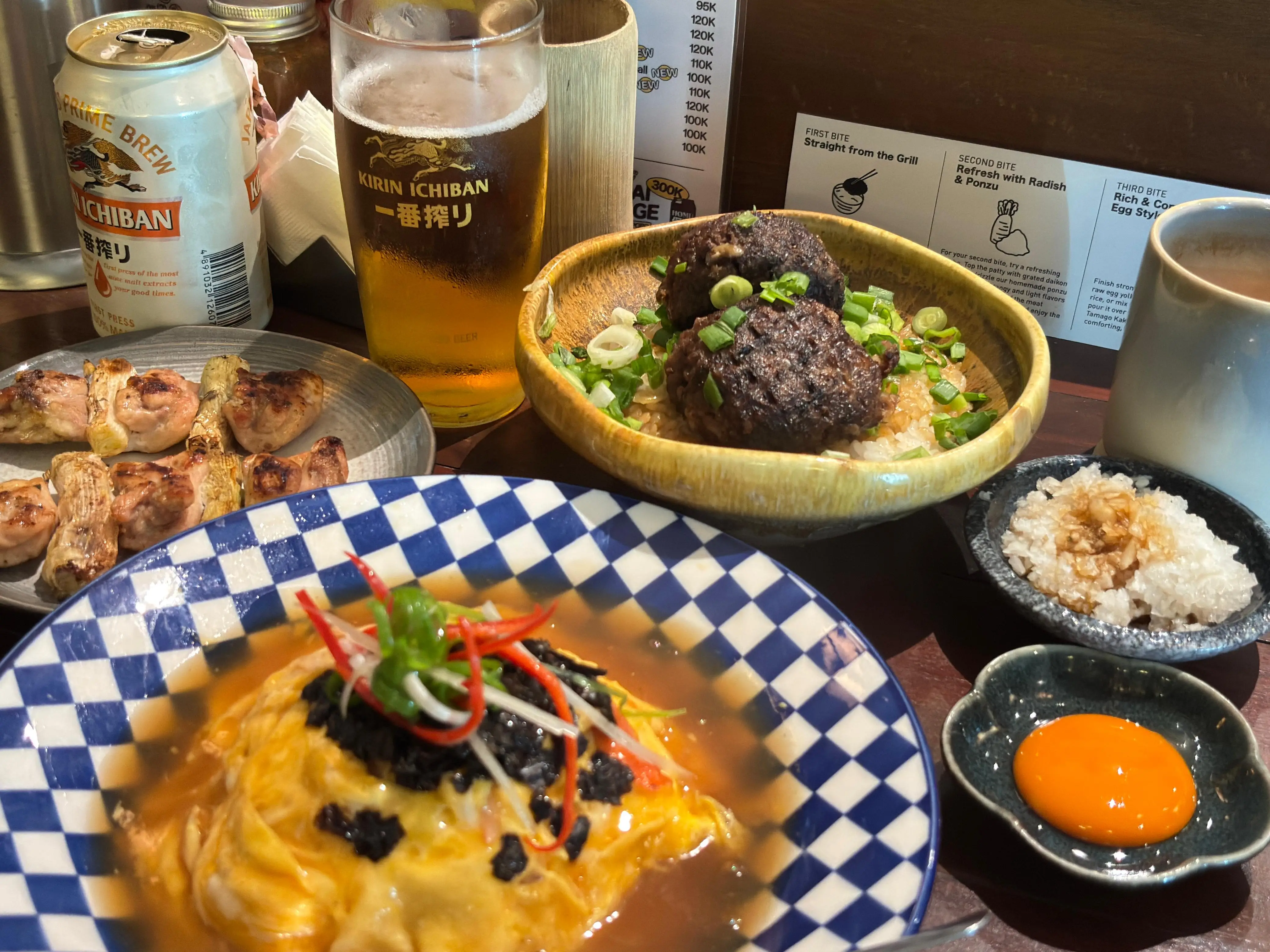 A selection of Japanese-style dishes served at HOMU in Bandung, West Java. (Photo: RRI VOI/Ujang Robi)