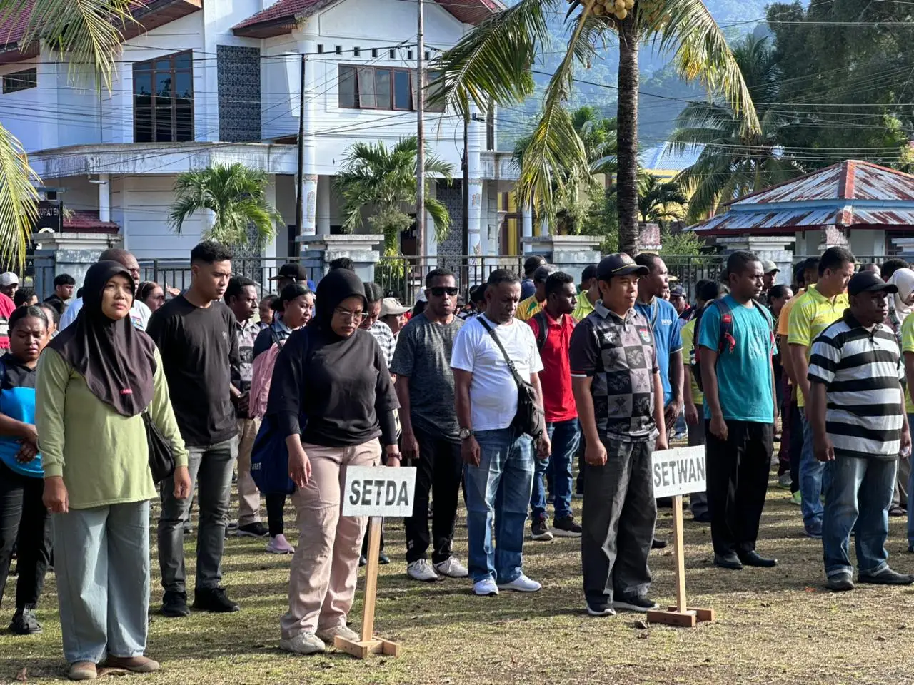 Apel Gabungan ASN Pemda Yapen (FOTO :Humas /Penda Yapen)