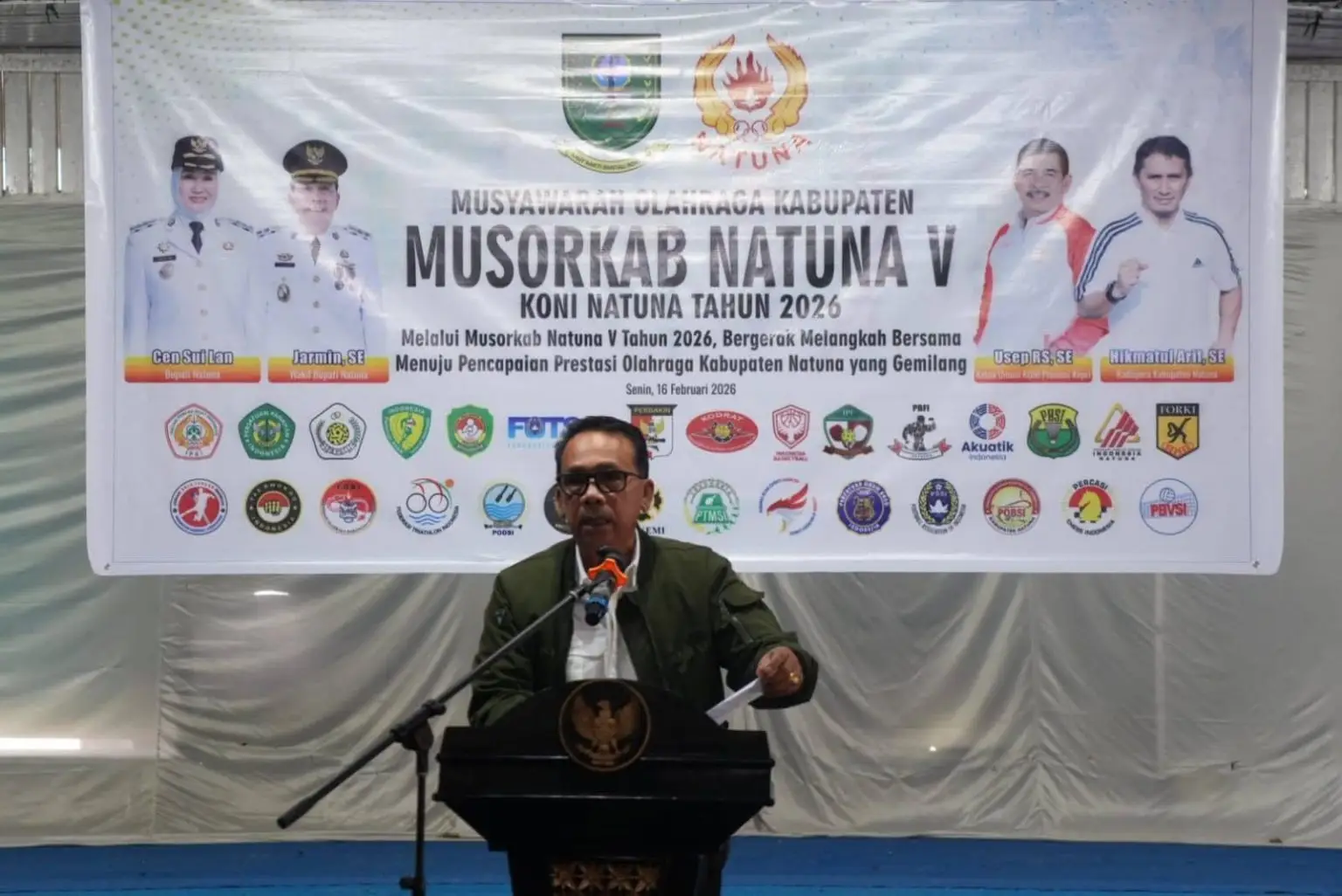 Wakil Bupati Natuna, Jarmin, ketika memberikan sambutan pada Musorkab V KONI Natuna tahun 2026 ( Foto: Saleh/ RRI Ranai )